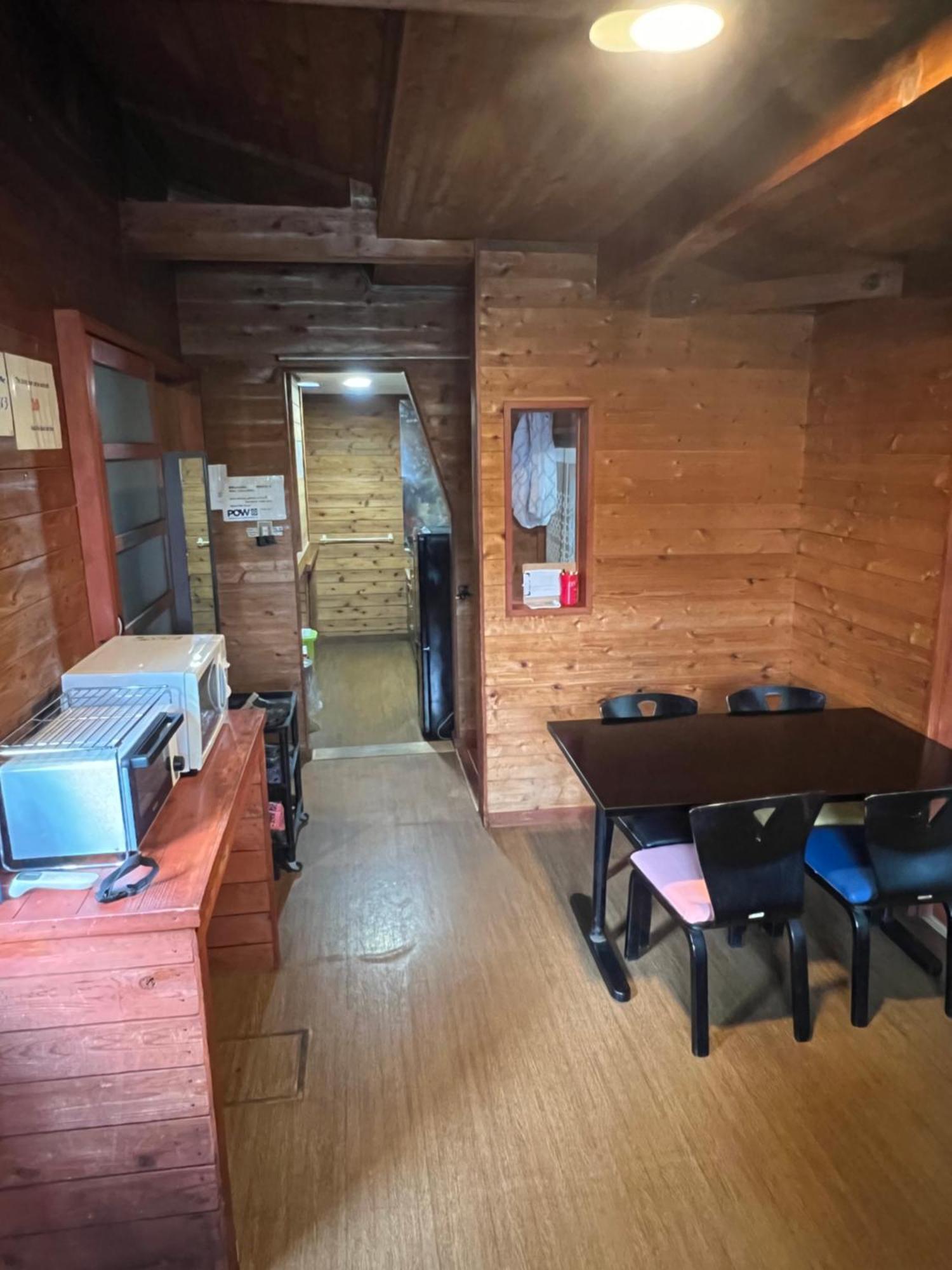 Little Alaskan Guest House ฮาคุบะ ภายนอก รูปภาพ